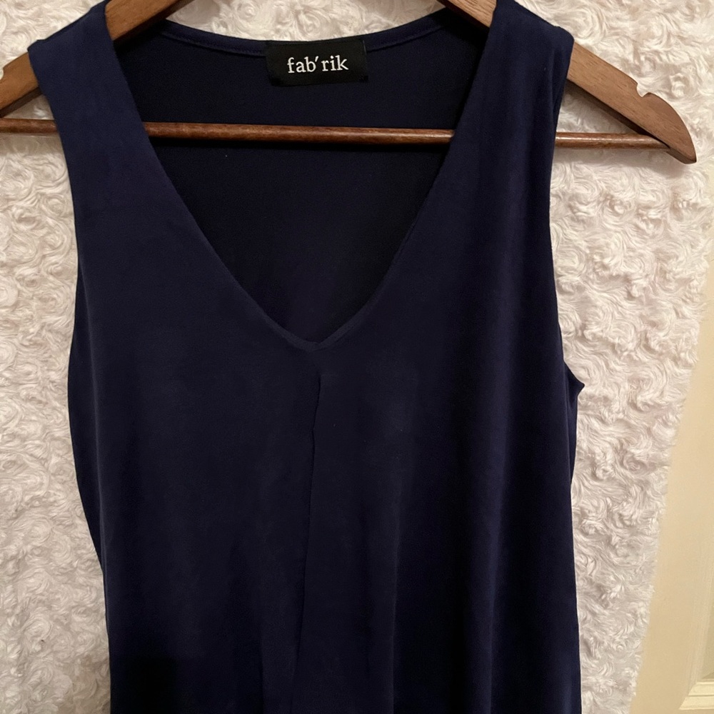 Fab’rik Sleeveless top size small